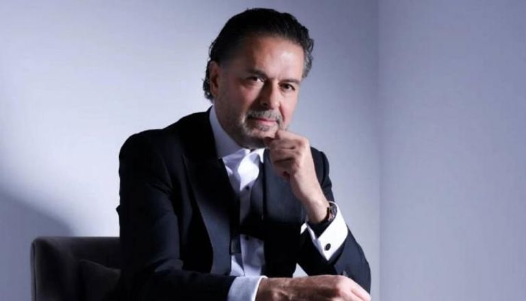 خايف من ايه.. موعد طرح أحدث أغنيات راغب علامة - الخليج الان