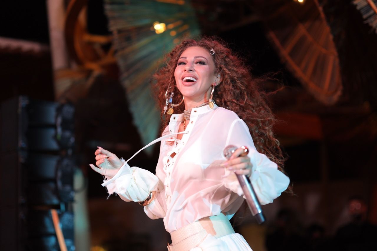 ميريام فارس تختتم صيف الساحل الشمالي بحفل استثنائي ألهب الأجواء.. صور - الخليج الان