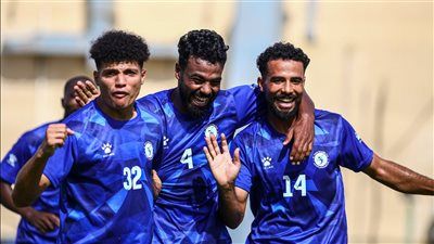 العبور إلي الدور الثالث لبطولة كأس مصر بثنائية في المريخ البورسعيدي - الخليج الان