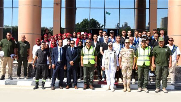 القوات المسلحة تنظم زيارتين لأعضاء هيئة التدريس وطلبة جامعتي المنصورة وبنى سويف للأكاديمية العسكرية المصرية