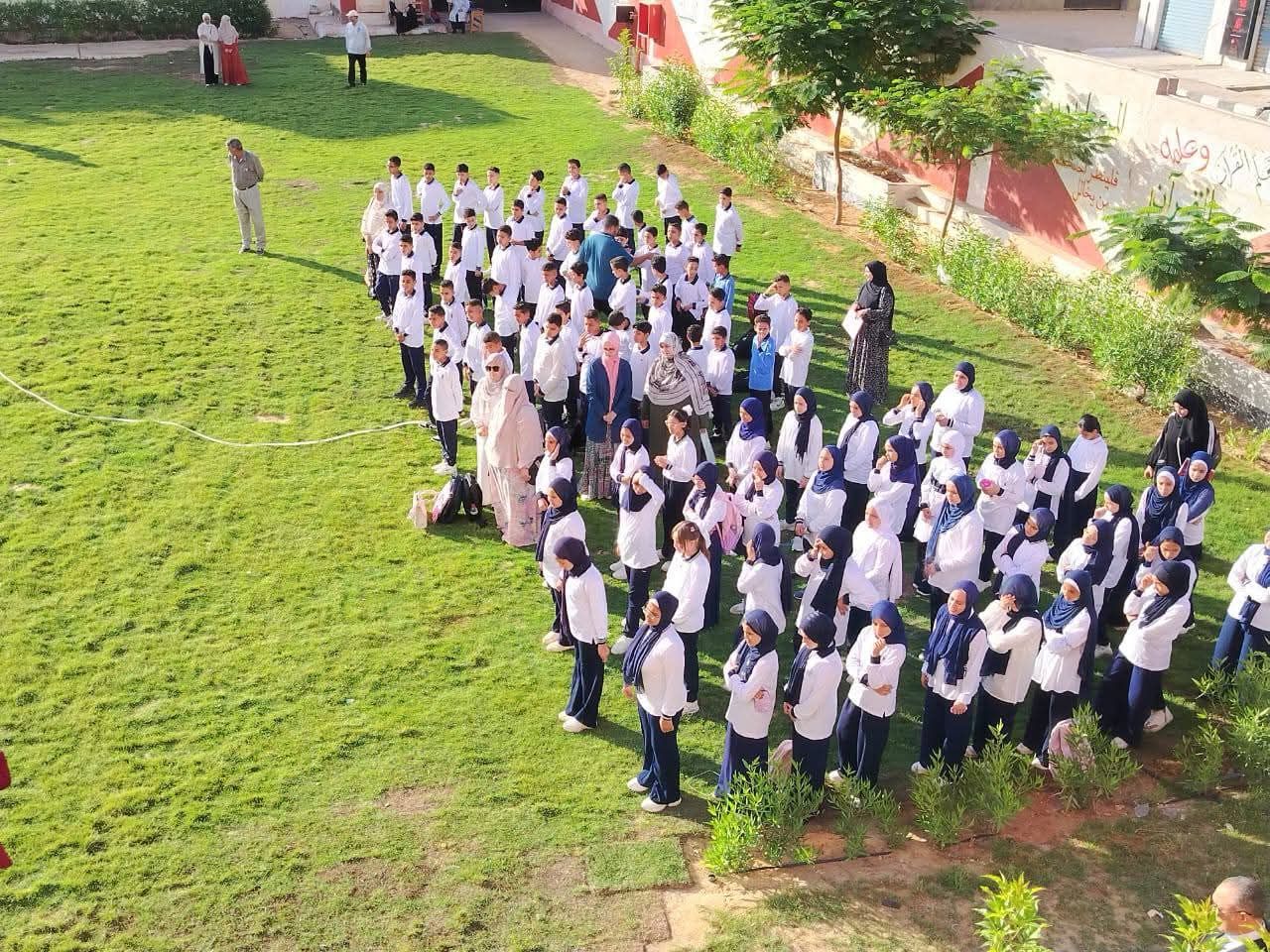 عام دراسي جديد ينطلق بالبحيرة وسط أجواء من الانضباط والاستعداد - الخليج الان