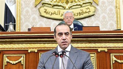 الوزير محمود فوزي يعلق على اعتراض الرئيس على بعض مواد قانون الإجراءات الجنائية: ممارسة ديمقراطية وانحياز للوضوح ودعم للحريات - الخليج الان