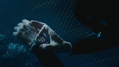 تعمل حتى عمق 20 متر في الماء.. هواوي تكشف ساعة «Ultimate 2» - الخليج الان