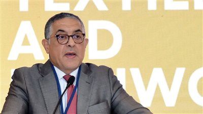 الهيئة العامة للاستثمار تدعو المؤسسات والشركات الألمانية لتوطين تكنولوجيا ماكينات النسيج في مصر - الخليج الان