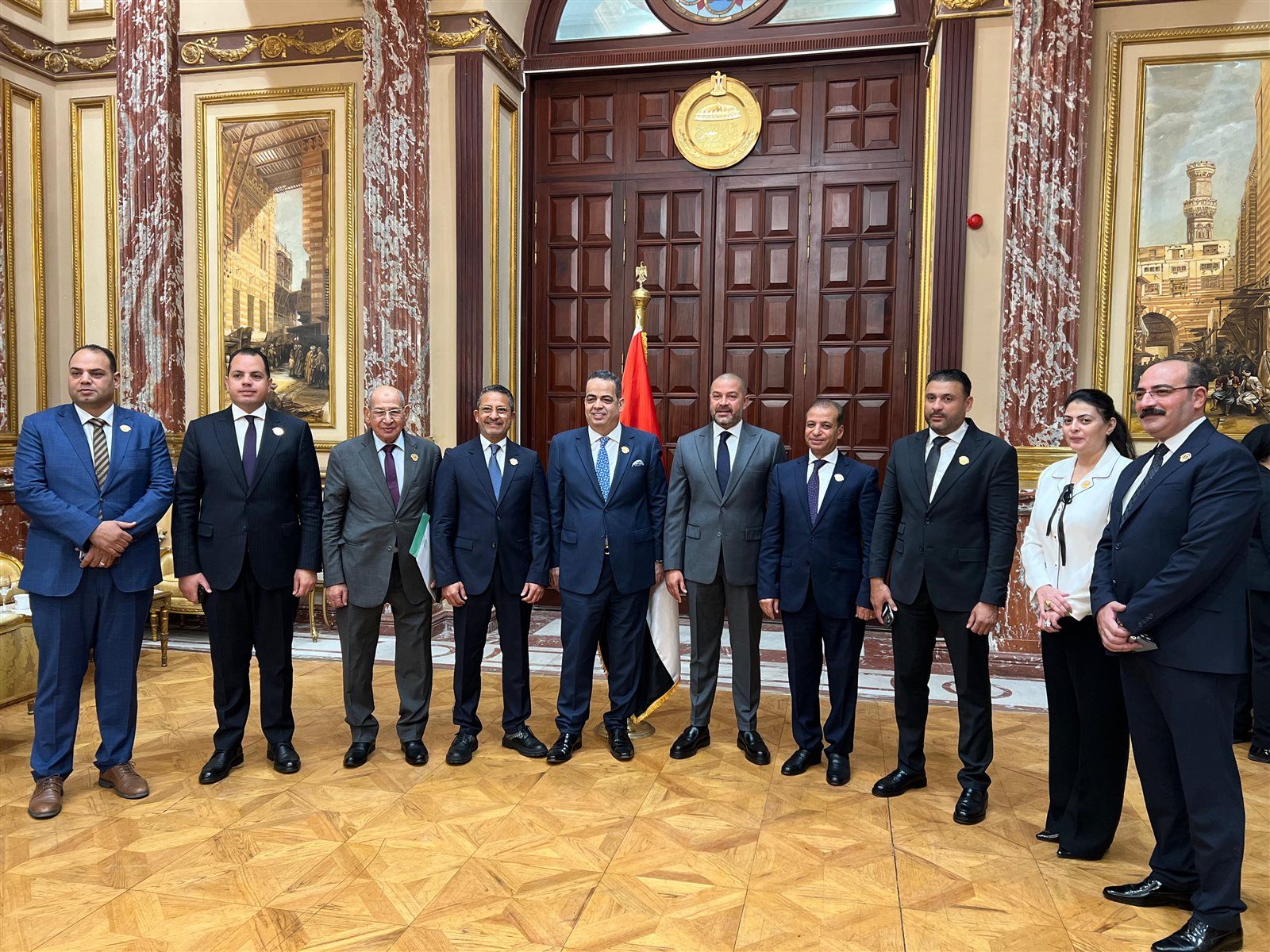 احتفاء خاص بالنائب أحمد دياب أثناء استلامه كارنيه عضوية مجلس الشيوخ 2025 ..صور - الخليج الان