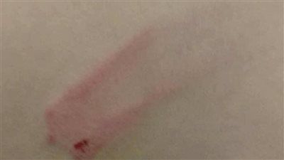 تعليم الفيوم يشكل لجنة للتحقيق في اعتداء معلم بخرطوم على طالب داخل الفصل - الخليج الان