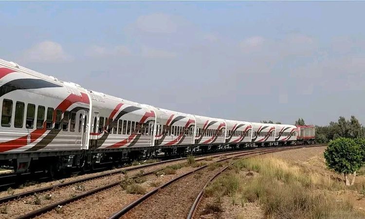 تصل إلى 425 جنيها.. غرامات تطبق على مخالفات السكك الحديدية