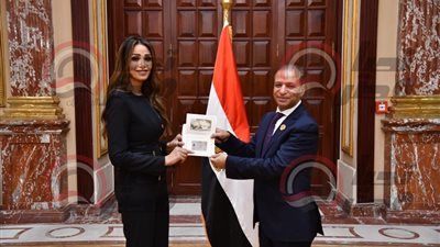 النائبة إنجى نصيف: ملفات المرأة والتعليم والإسكان والنقل في مقدمة أولوياتى بمجلس الشيوخ - الخليج الان