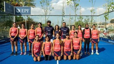 بعثة الناشئين تصل إسبانيا لخوض تصفيات كأس العالم للبادل - الخليج الان