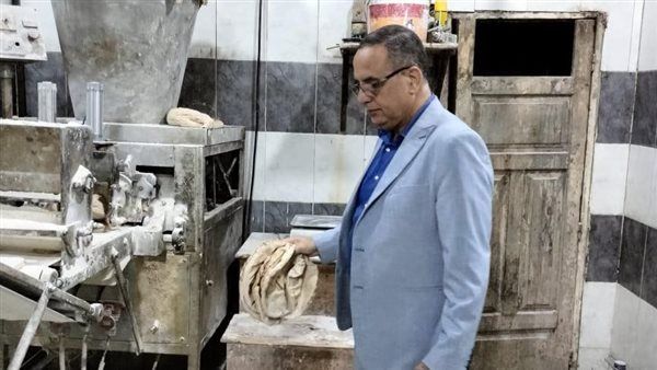 ضبط مخالفات جسيمة بالمخابز والأسواق خلال حملات تموينية بالدقهلية