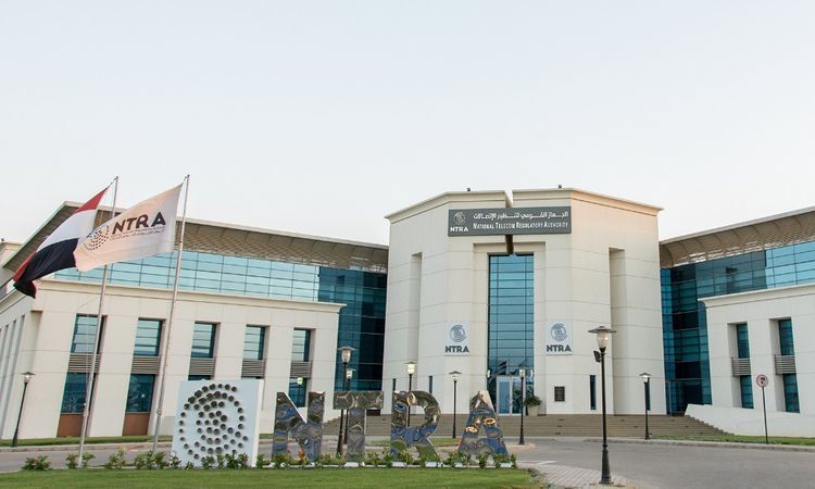 “تنظيم الاتصالات” يعلن مواعيد عمل منافذ تقديم الخدمات وفق المواعيد الشتوية