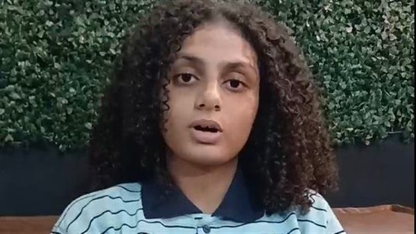 شتموني وضربوني بدون سبب.. سجى ضحية مشاجرة طالبات المنيل تروي تفاصيل التعدي عليها |فيديو