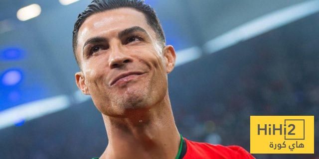 كم هدف يفصل رونالدو عن رقم 1000؟