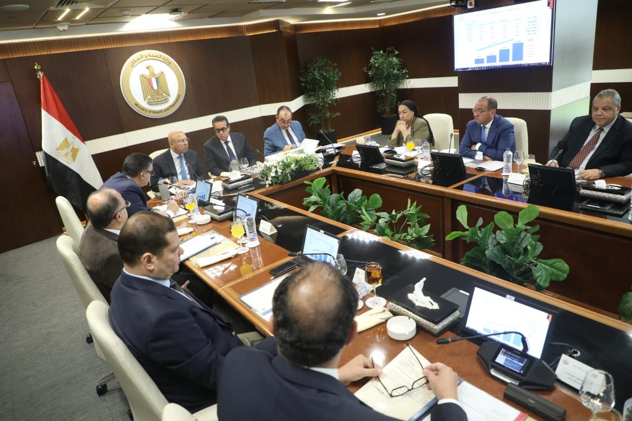 نائبا رئيس مجلس الوزراء يشهدان اجتماع مجلس إدارة الهيئة المصرية للشراء الموحد - الخليج الان