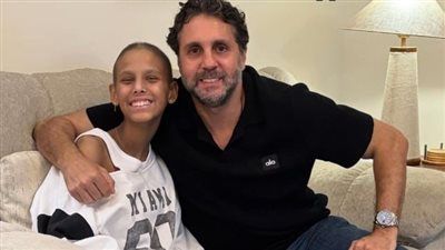 لدعمها في محنتها.. هشام ماجد يزور طفلة مصابة بالسرطان والفتاة: مفاجأة مذهلة - الخليج الان