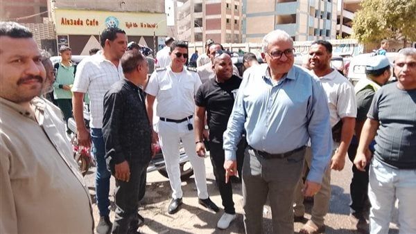 استجابة لشكاوى المواطنين.. رئيس حي السلام أول يقود حملات موسعة لإزالة الإشغالات بملف العبد