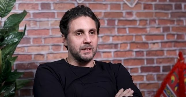 لدعمها في محنتها.. هشام ماجد يزور طفلة مصابة بالسرطان والفتاة: مفاجأة مذهلة - الخليج الان