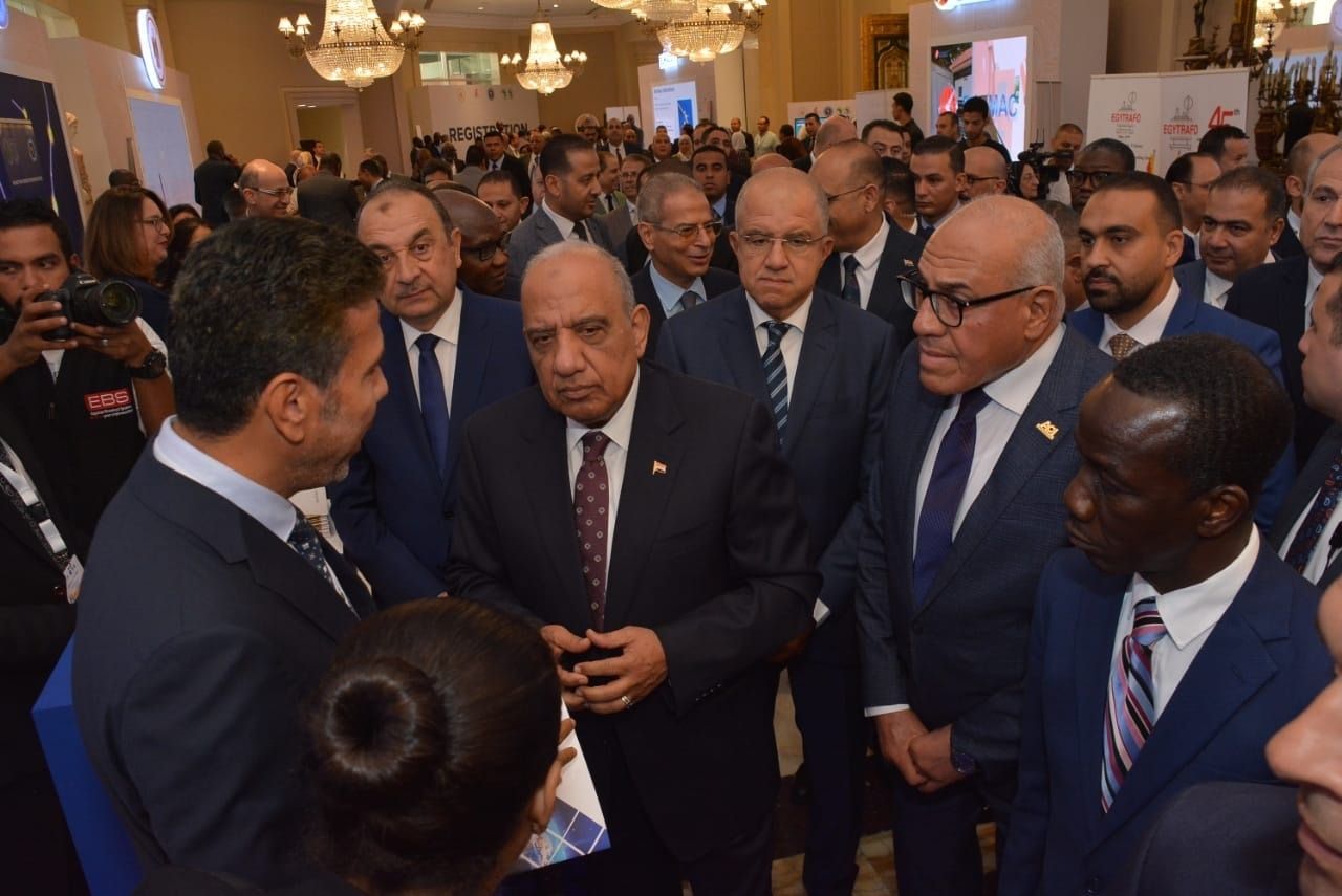 مصر تدعم التحول الطاقي بتوطين صناعة المهمات الكهربائية خلال مؤتمر APUA 2025 - الخليج الان