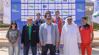 مصر تهيمن على ميداليات البطولة الأفريقية للترايثلون وناصر يكرم رئيس جامعة الجلالة - الخليج الان