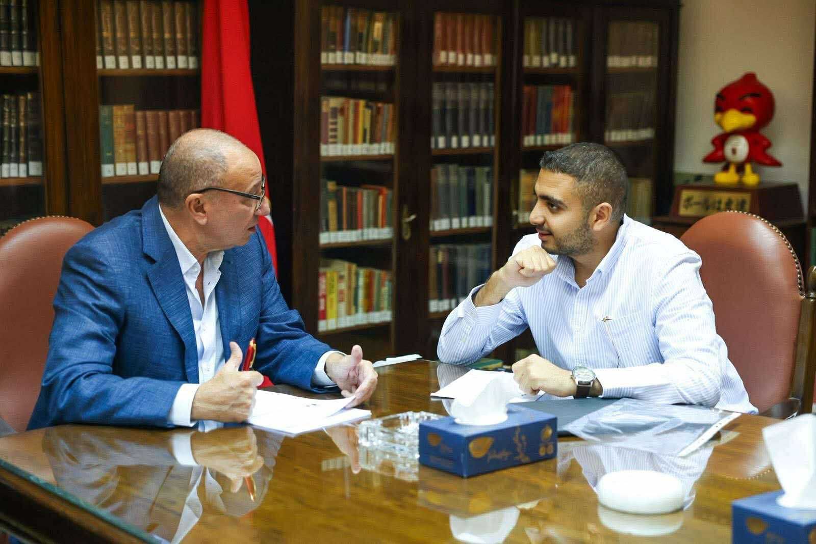 الخطيب يستقبل المرشحين المحتملين استعدادًا لإعلان قائمته الانتخابية خلال ساعات - الخليج الان