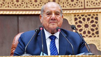 رئيس الشيوخ: المجلس رسخ منظومة تشريعية رصينة تواكب تحديات المستقبل - الخليج الان