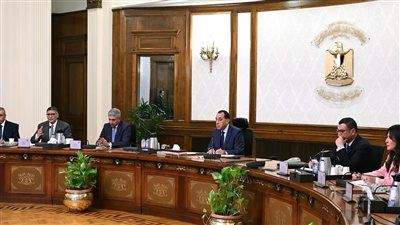 رئيس الوزراء: الرئيس أكد أننا لم نندفع لاتخاذ أي إجراء يضر الأمن القومي المصري - الخليج الان