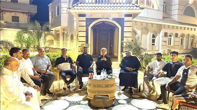 تعرف علي سر ظهور مدرب الشرقية مع رئيس حطين السعودي في فيلا ثروت سويلم - الخليج الان