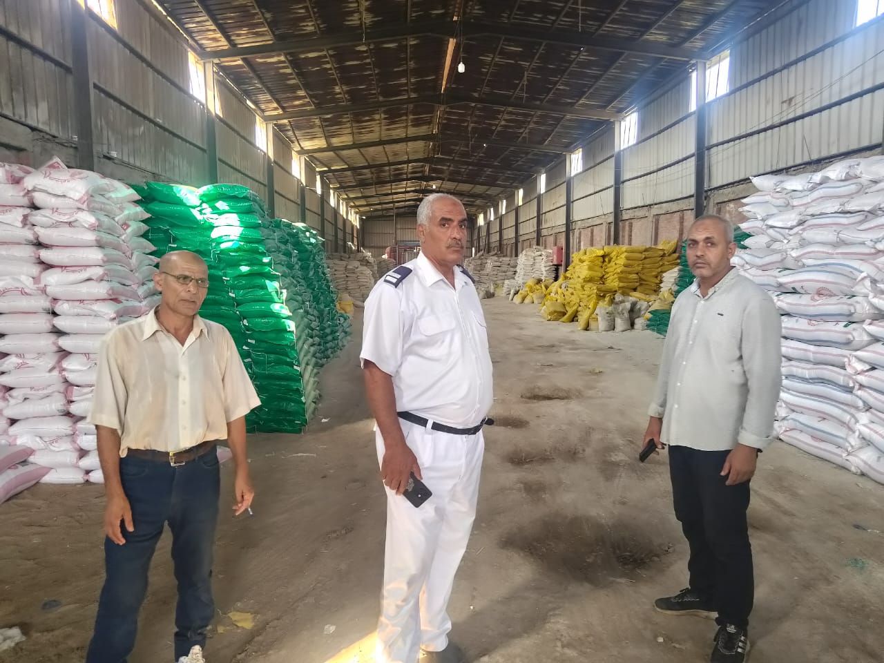 الزراعة تواصل حملات مكافحة غش الأعلاف وتضبط 73 طنًا مجهولة المصدر بـ4 محافظات - الخليج الان