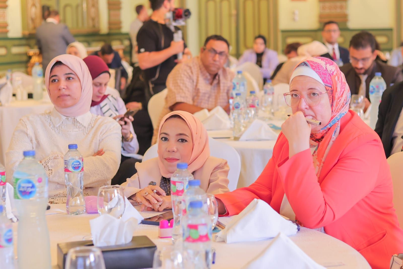 وزارة العمل تعزز فرص التوظيف الدامج للأشخاص ذوي الإعاقة بالتعاون مع الوكالة الألمانية GIZ - الخليج الان