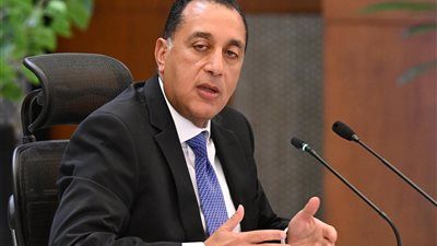 رئيس الوزراء: محدودية المياه تفرض التوسع الرأسي في الزراعة ويجب إلزام أثيوبيا باتفاق قانوني - الخليج الان