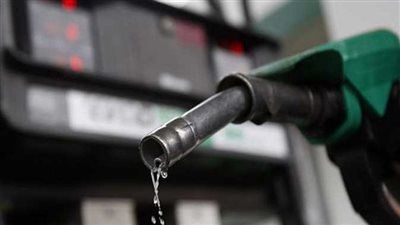 أسعار البنزين| 95 بـ19 جنيهًا و92 بـ17.25 وترقب قرارات لجنة التسعير التلقائي - الخليج الان