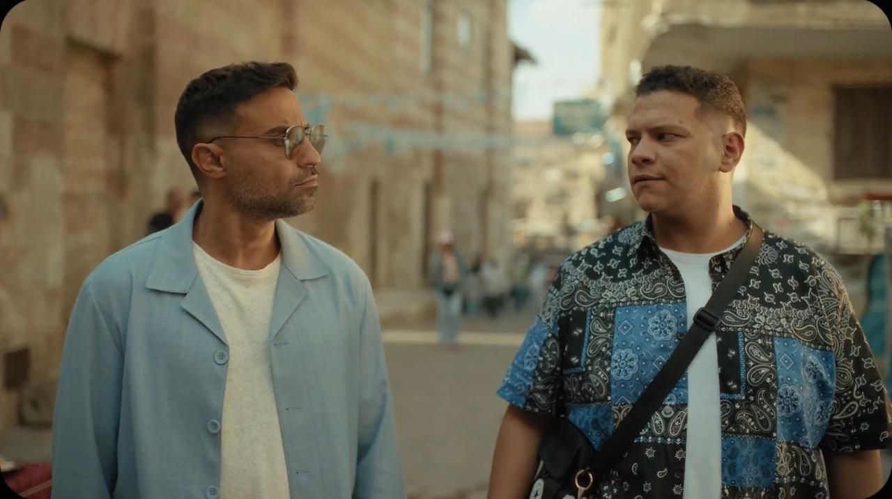 من الشعبية إلى الشهرة.. خطة أحمد عبد الحميد تغيّر مسار أحمد فهمي في ابن النادي - الخليج الان