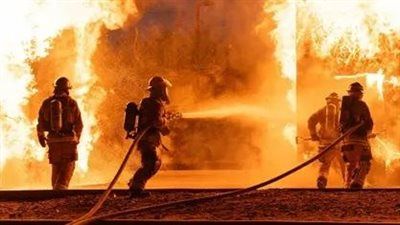 نشوب حريق بأحد مصانع البلاستيك بالشرقية - الخليج الان