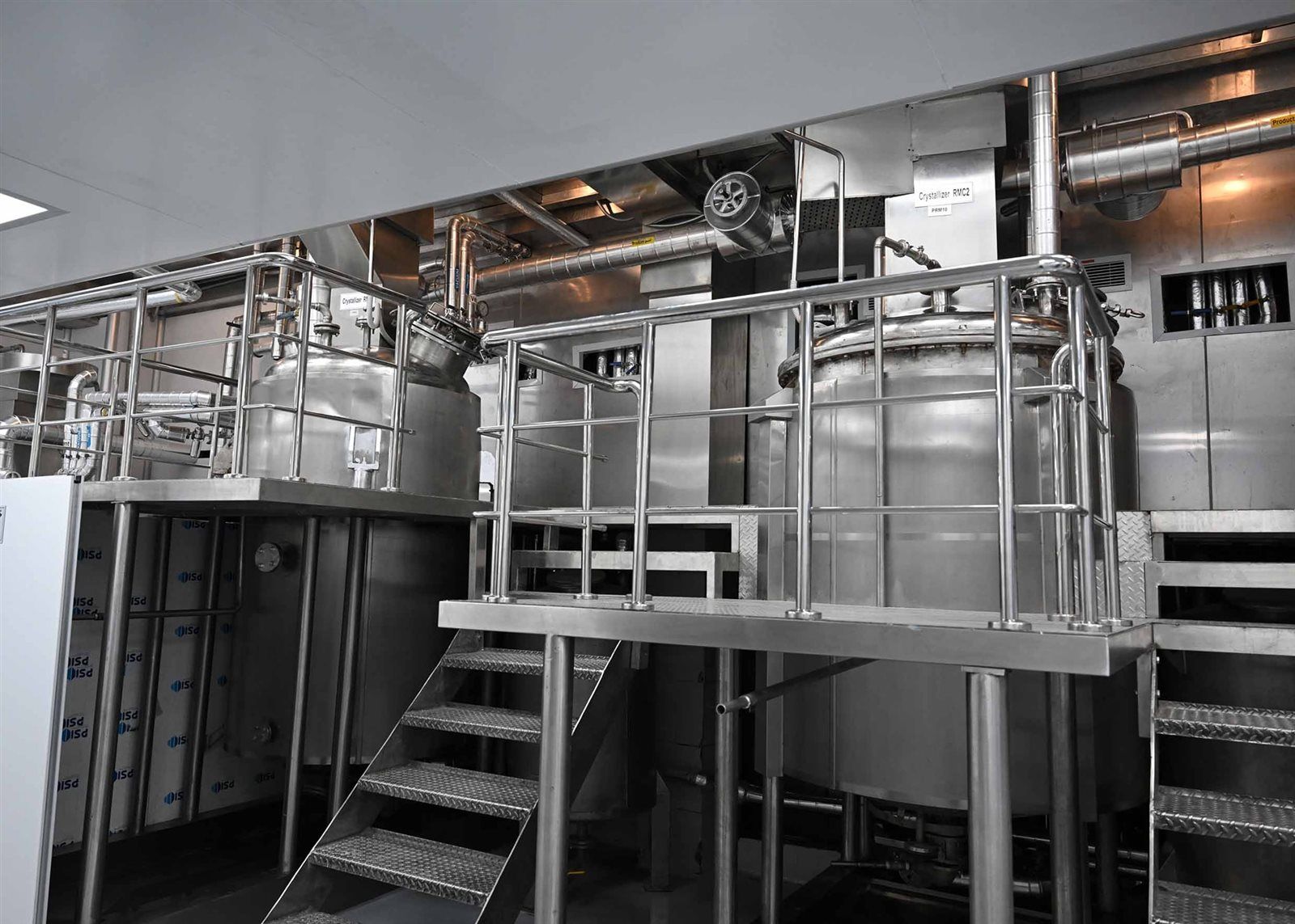 رئيس الوزراء يفتتح مصنع إنتاج الخامات الدوائية ومصنع المطهرات بشركة النصر للكيماويات الدوائية في القليوبية - الخليج الان