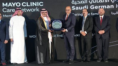 وزير العمل يشهد توقيع اتفاقية استراتيجية بين المستشفى السعودي الألماني ومايو كلينك لتعزيز الطب الحديث في مصر - الخليج الان