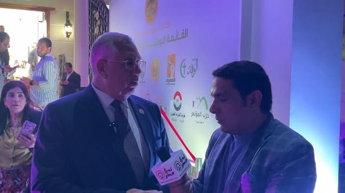 الأمين العام لحزب الجبهة الوطنية السيد القصير لـ تليجراف الخليج عقب اجتماع الجبهة الوطنية:إتاحة الفرصة للمستقلين في انتخابات النواب رسالة حقيقية للتنافس الانتخابي.. فيديو - الخليج الان