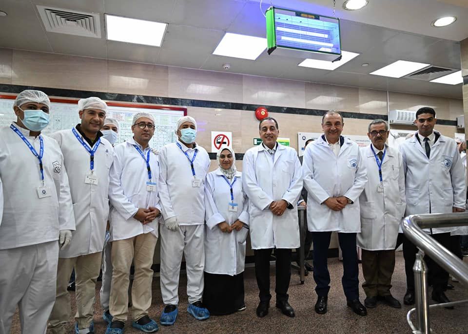 رئيس الوزراء يتفقد مصانع الأدوية المتطورة بشركة النصر للكيماويات الدوائية بالقليوبية - الخليج الان