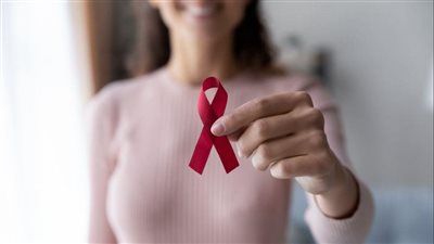 دواء جديد لسرطان الثدي يخفض تطور المرض بنسبة 40%.. ثورة طبية قد تقلل الحاجة للعلاج الكيماوي - الخليج الان