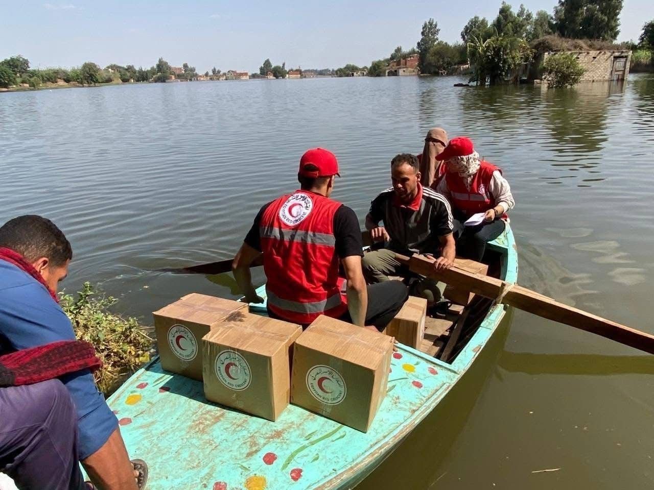 وزيرة التضامن الاجتماعي تتلقى تقريراً مفصلاً حول جهود الاستجابة لارتفاع منسوب نهر النيل بقرى محافظة المنوفية - الخليج الان