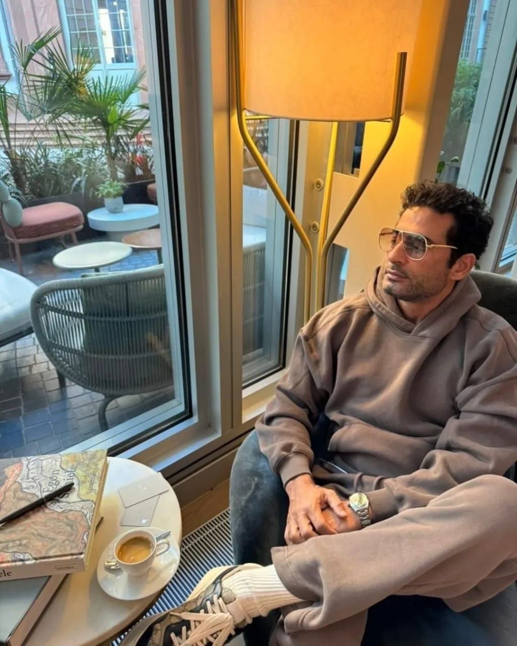 بعد غياب 6 سنوات.. عمرو سعد في ألمانيا استعدادًا لفيلم جديد - الخليج الان