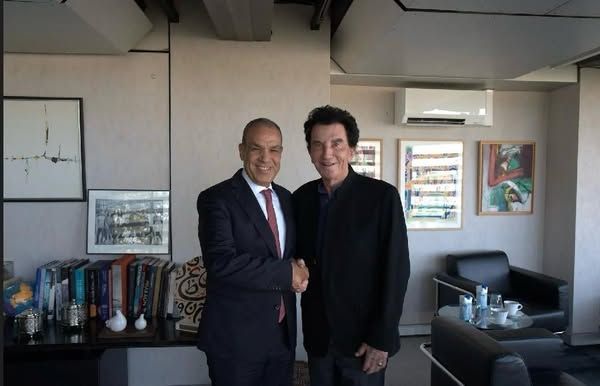 «تعزيز التواصل الحضاري».. وزير الخارجية يزور معهد العالم العربي في باريس|صور - الخليج الان