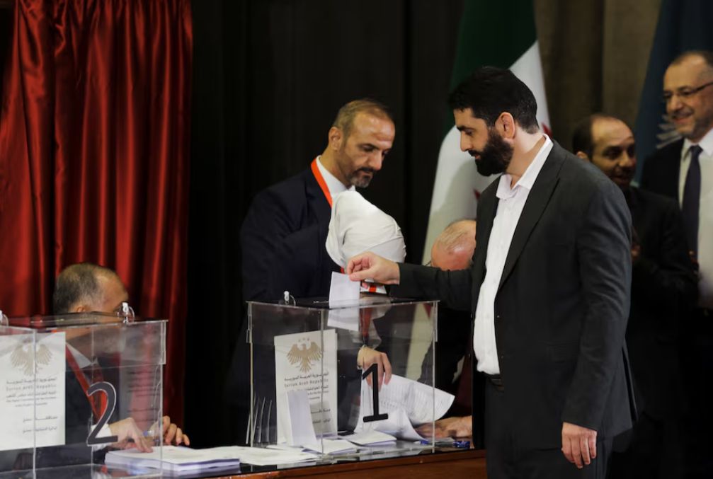 سوريا تنتخب أول برلمان منذ الإطاحة بنظام الأسد.. فما الذي نعرفه عن هذا اليوم التاريخي؟ - الخليج الان