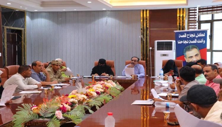 المكتب التنفيذي لمديرية خور مكسر يعقد اجتماعه الدوري ويناقش تقارير عدد من المكاتب