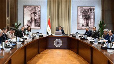 رئيس الوزراء يترأس اجتماع اللجنة الرئيسية لتقنين أوضاع الكنائس والمباني الخدمية التابعة لها - الخليج الان