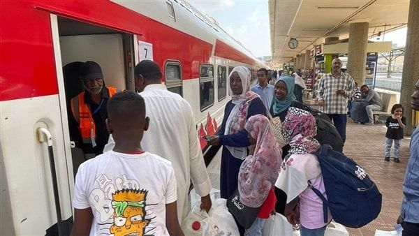 السكة الحديد تسير الرحلة الـ23 لقطارات العودة الطوعية للسودانيين إلى وطنهم