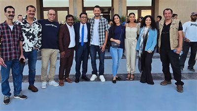 انتهاء تصوير فيلم طلقني بطولة كريم محمود عبد العزيز ودينا الشربيني - الخليج الان