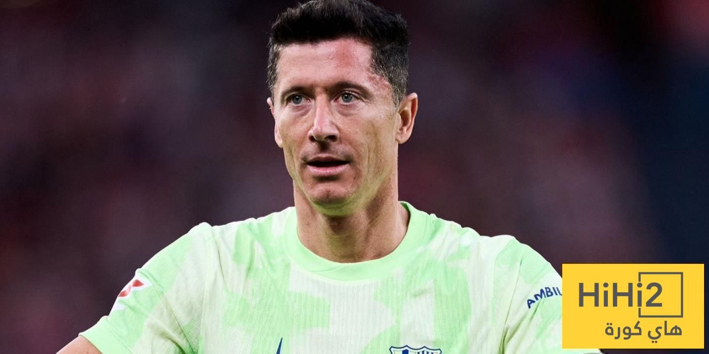 ليفاندوفسكي يعلق على خسارة برشلونة أمام إشبيلية