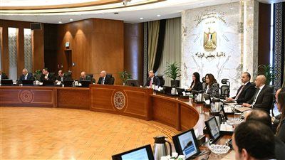 مدبولي يعتمد طرح 9 مشروعات جديدة.. الحكومة توسع الشراكة مع القطاع الخاص - الخليج الان