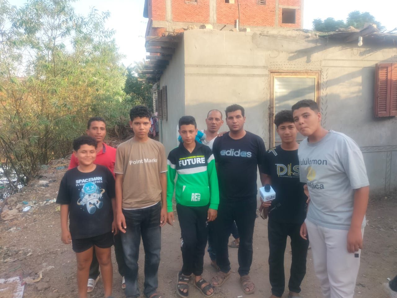 أنقذونا من الثعابين.. أهالي عزبة الوقف بالشرقية يستغيثون: بنت ماتت من لدغة ثعبان وخايفين على ولادنا - الخليج الان