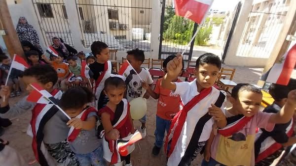 أطفال حضانات الغردقة يحتفلون بذكرى نصر أكتوبر المجيد - الخليج الان